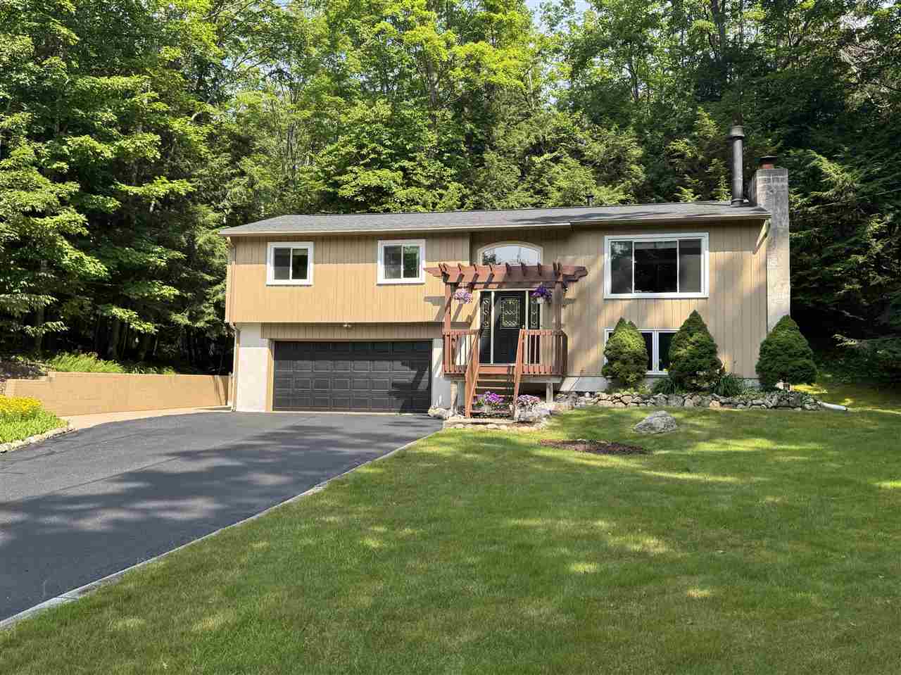 33 Harbor Lane