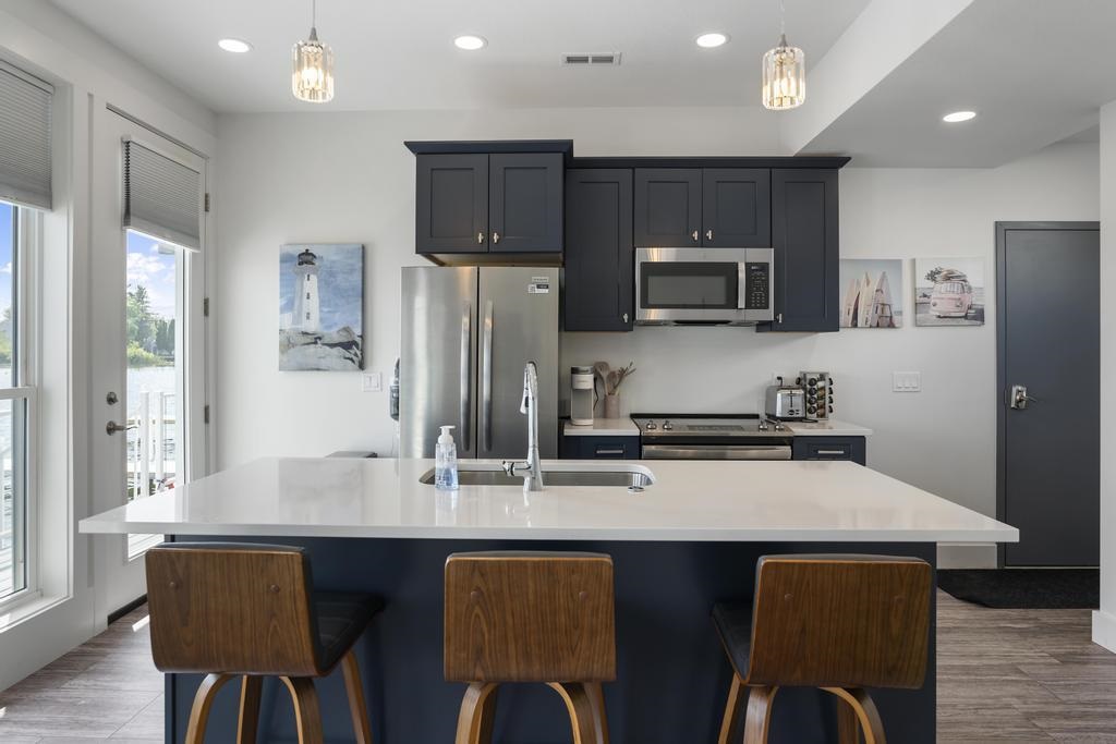 3670 Oden Road Unit: 9