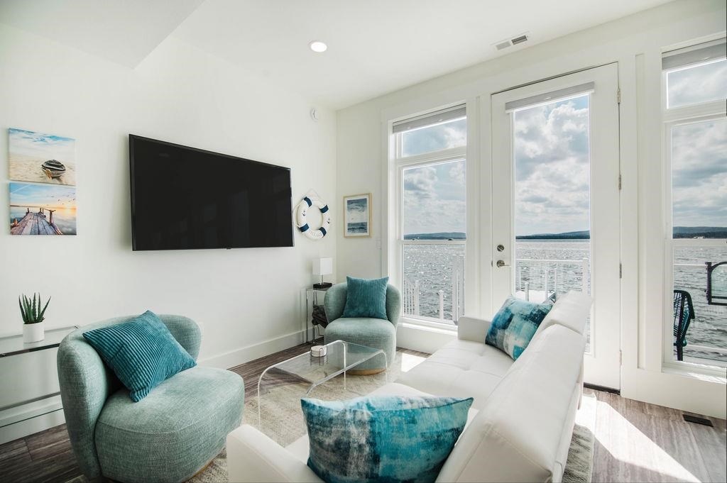 3670 Oden Road Unit: 9