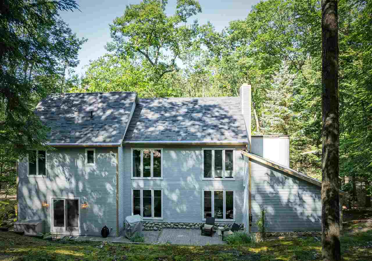 1446 Timber Pass