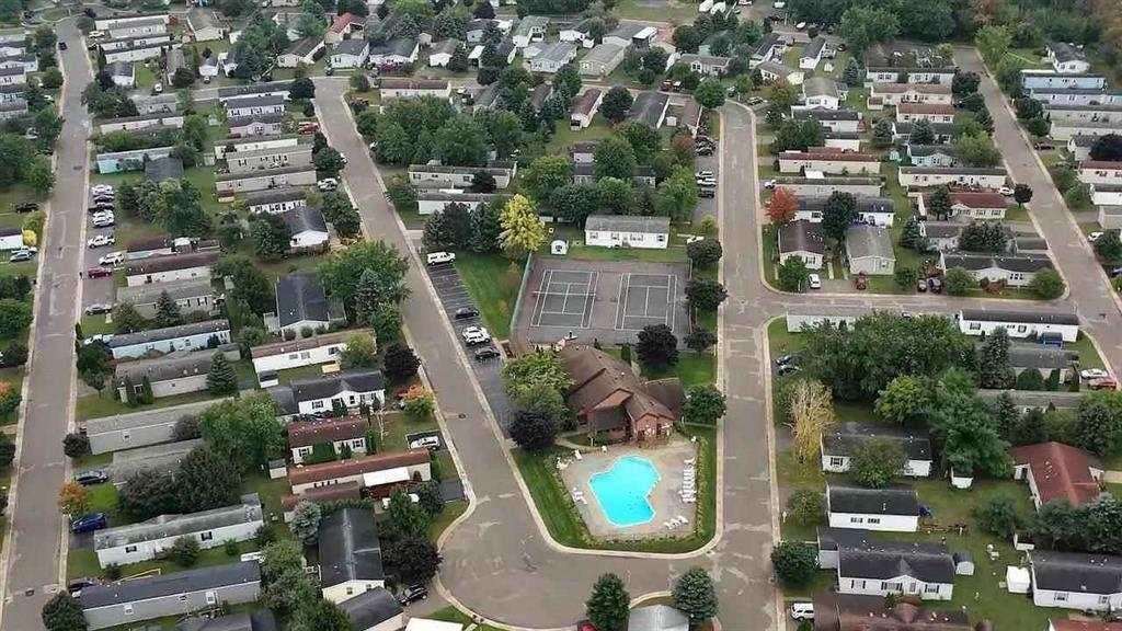 6685 - 110 M-66 Highway Unit: 110