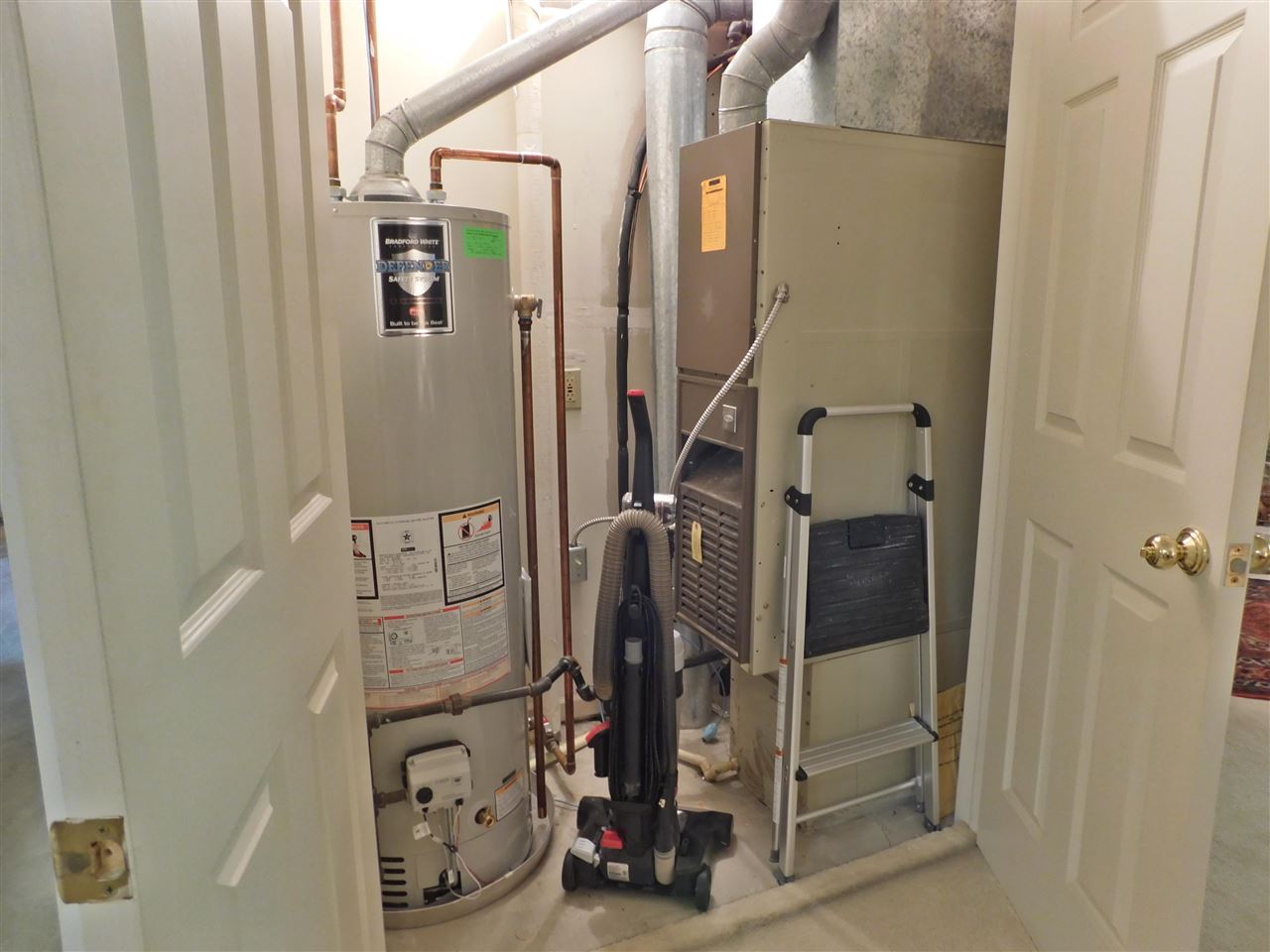 256 Artesian Way Unit: 23