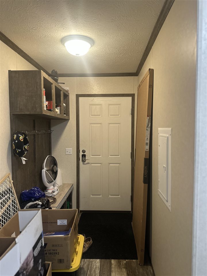 6685 N M66 Unit: 147