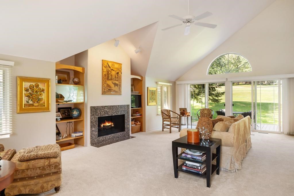 5286 Greystone Court Unit: 20