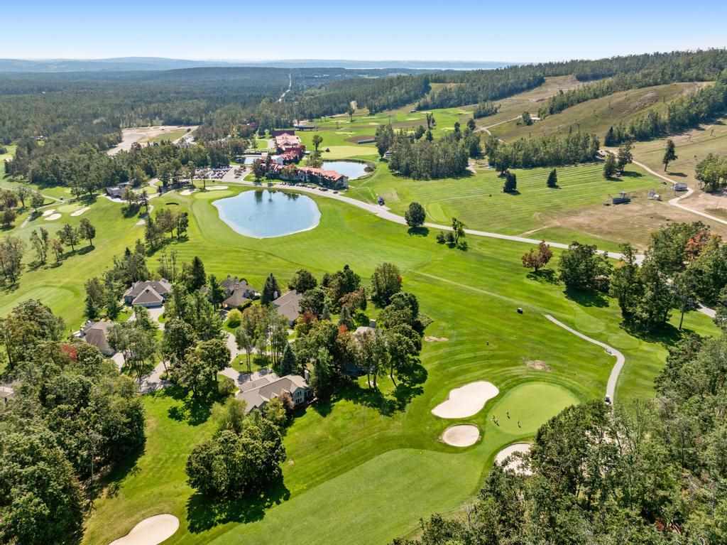 5286 Greystone Court Unit: 20