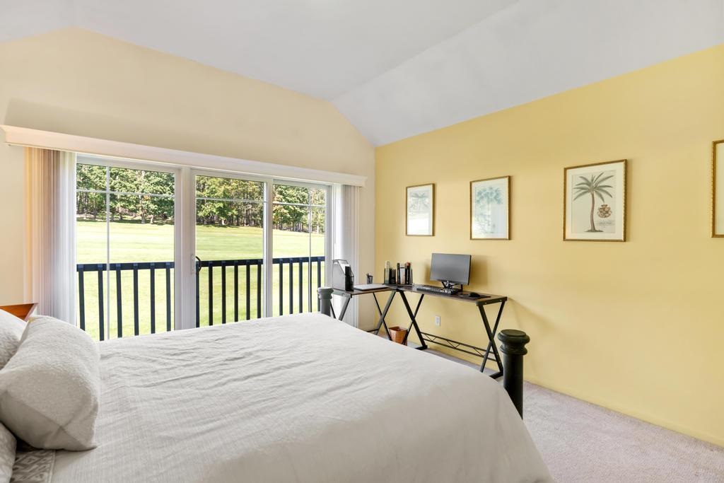 5286 Greystone Court Unit: 20