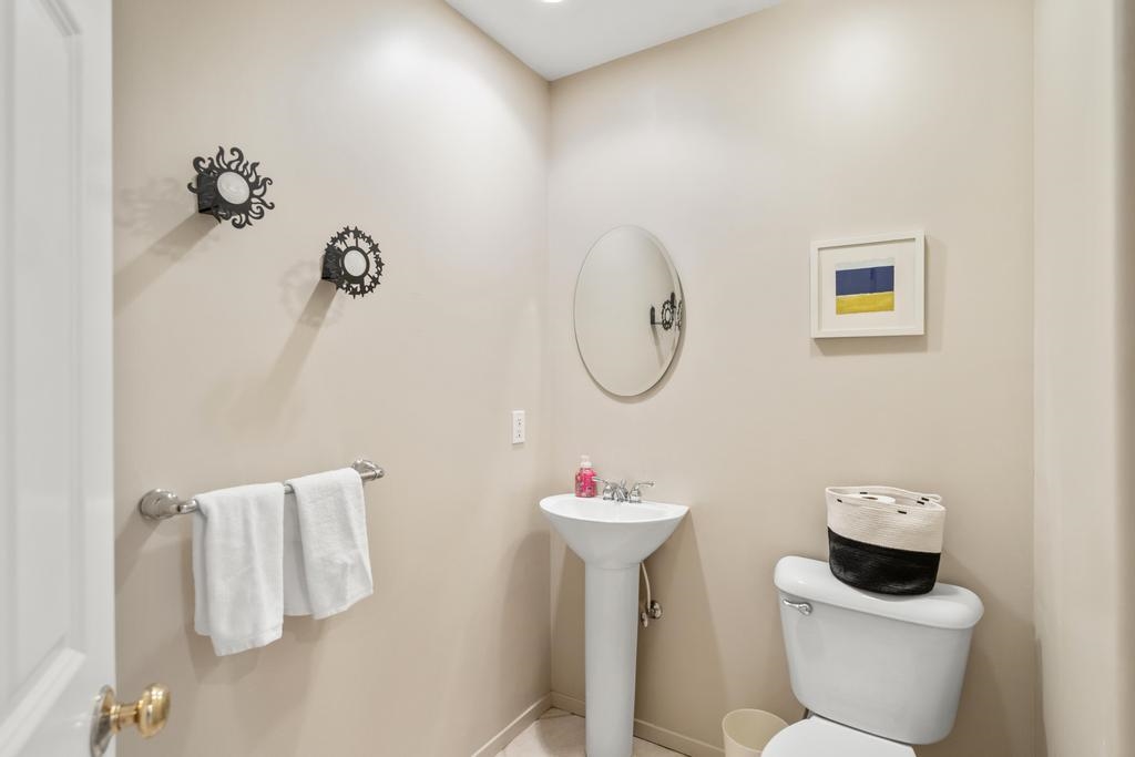 5286 Greystone Court Unit: 20
