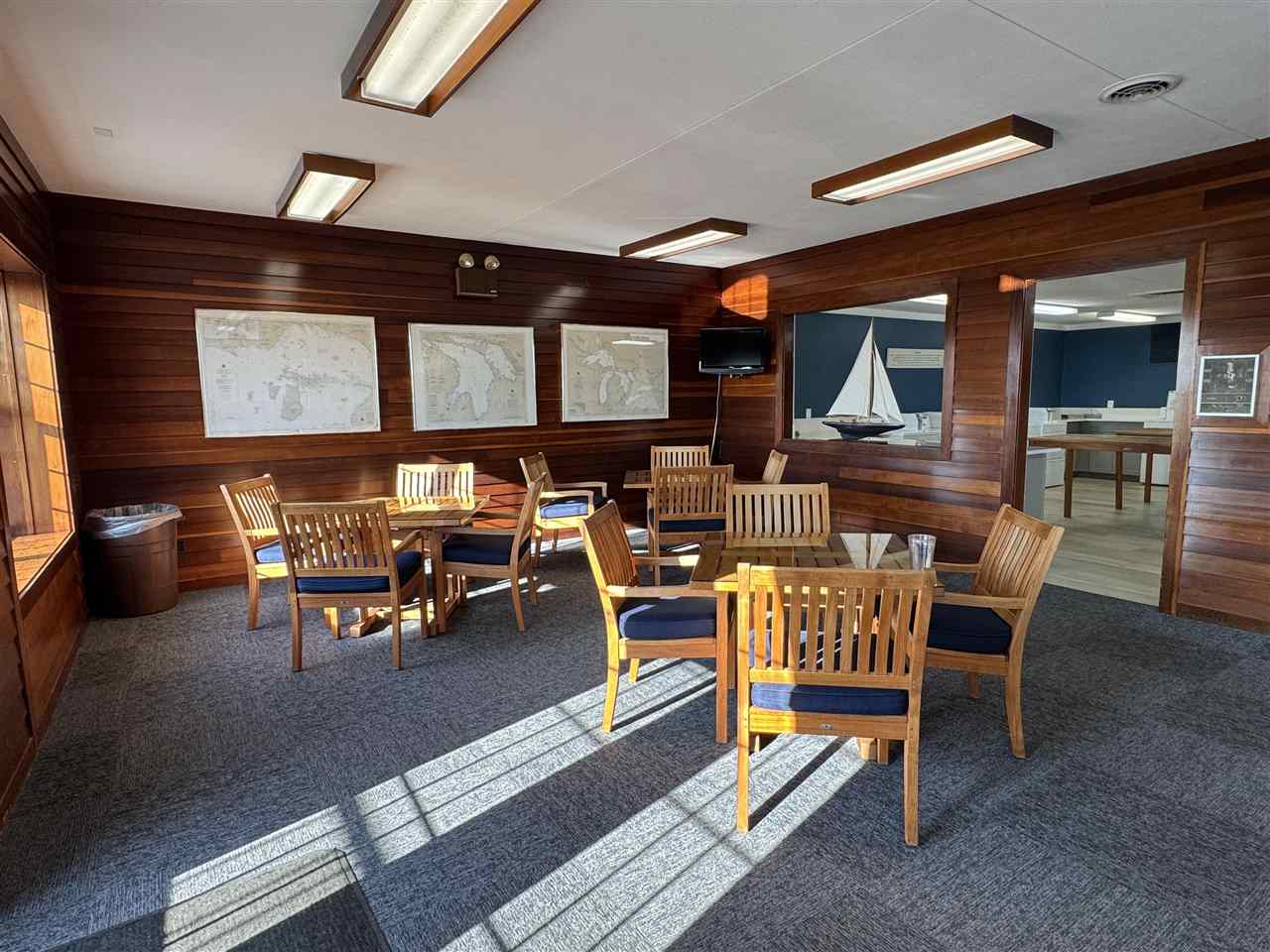 202 Ferry Avenue Unit: 9