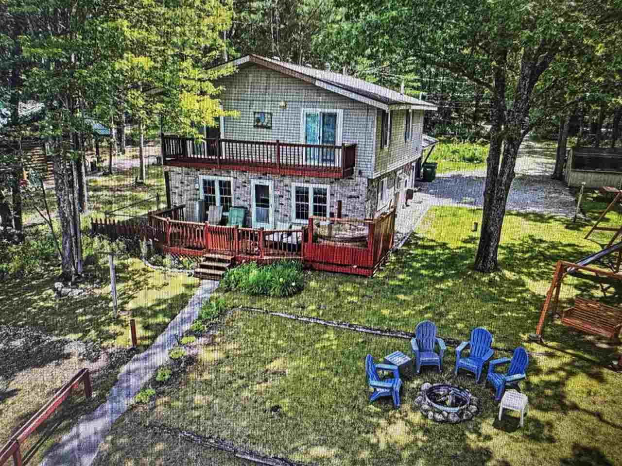 1422 E Heart Lake Drive