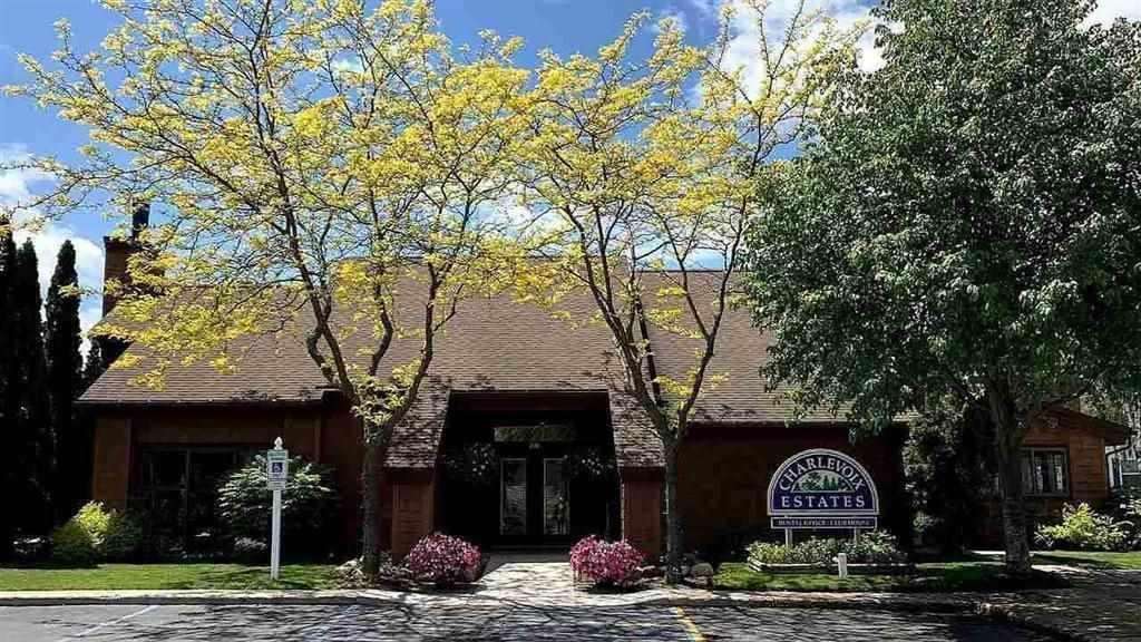 6685 N M-66 Unit: 171