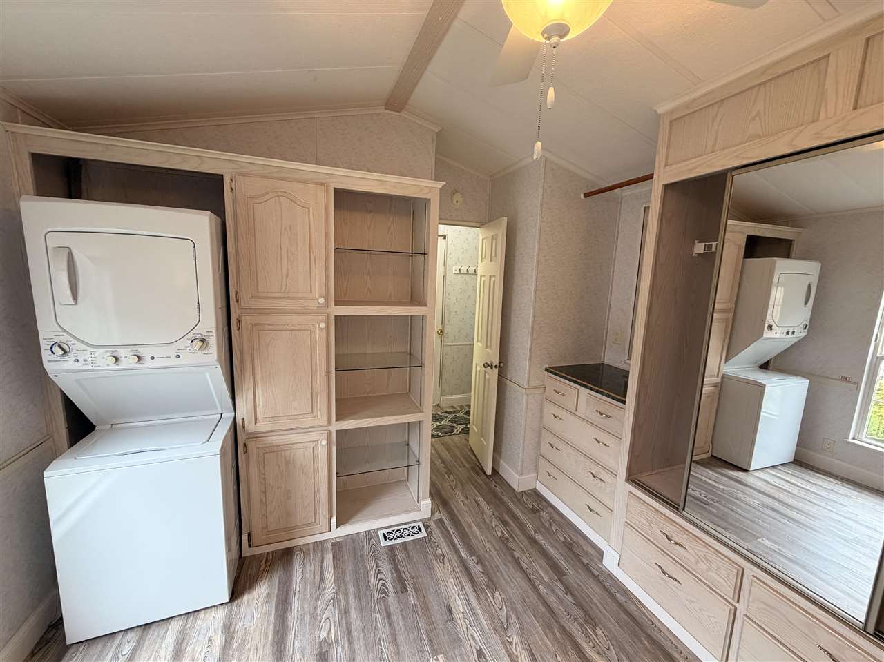 6685 N M-66 Unit: 171