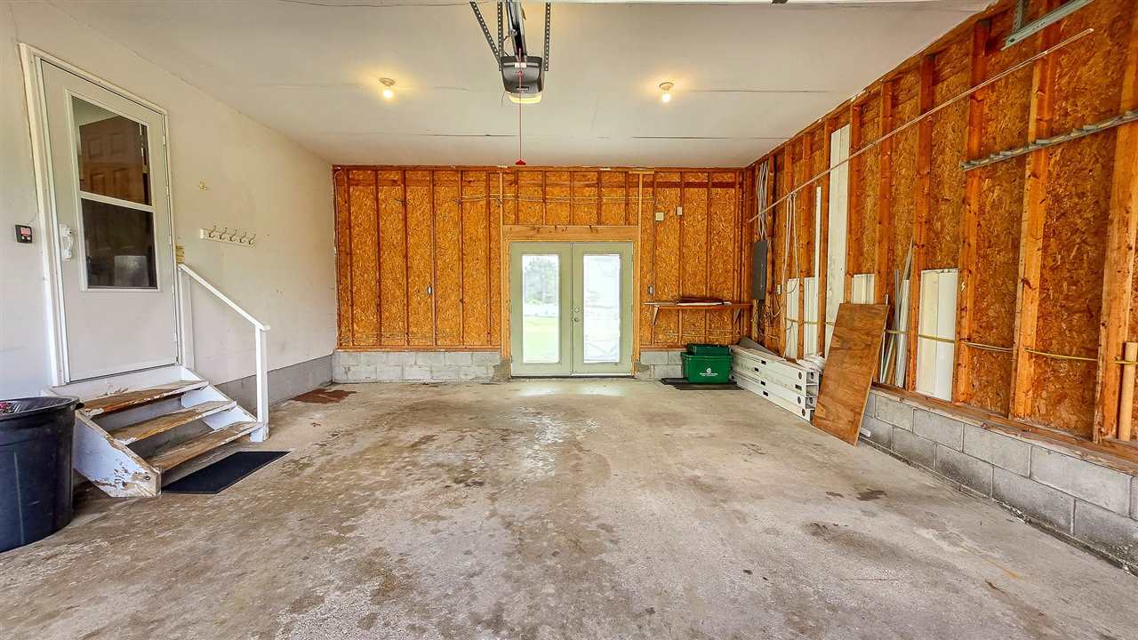 3652 Country Club Road