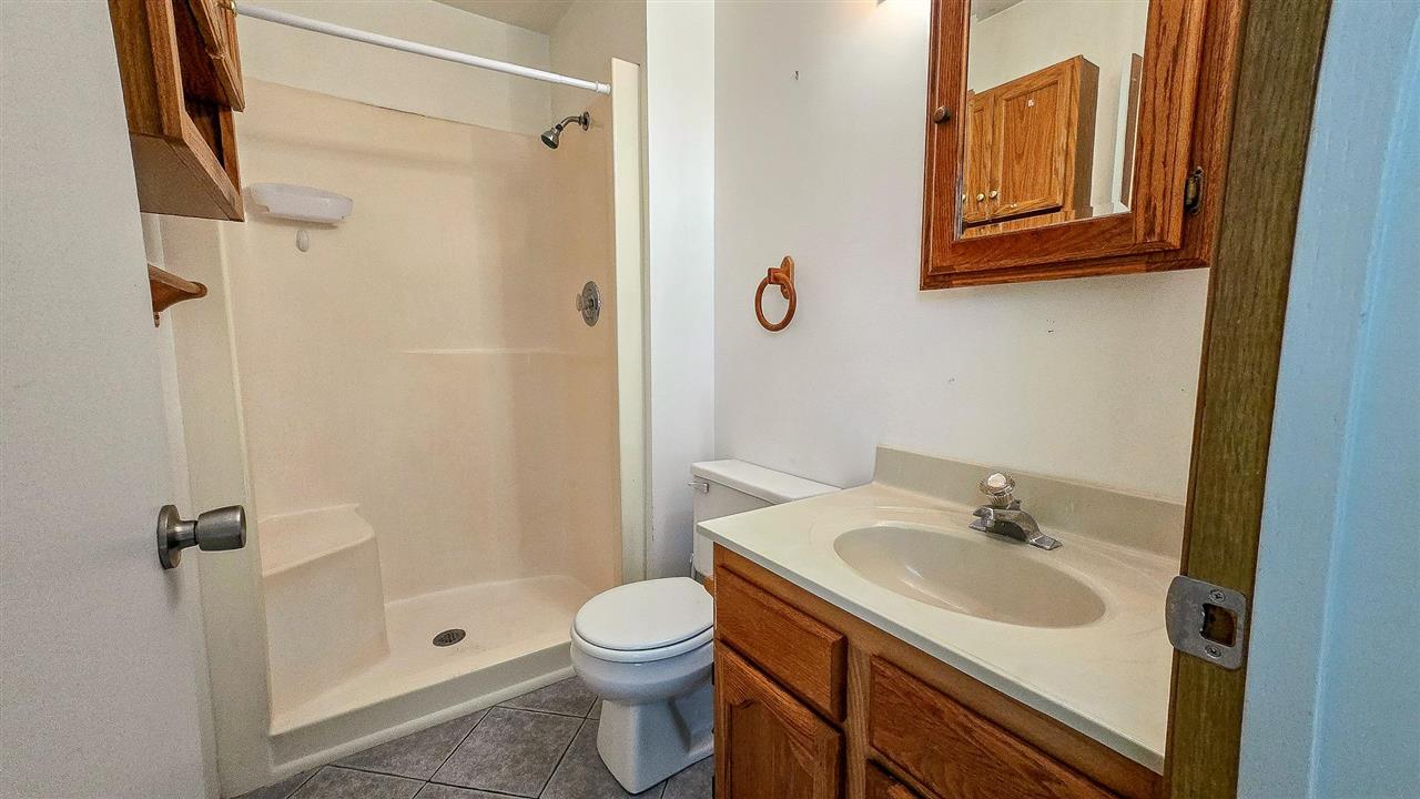 3652 Country Club Road