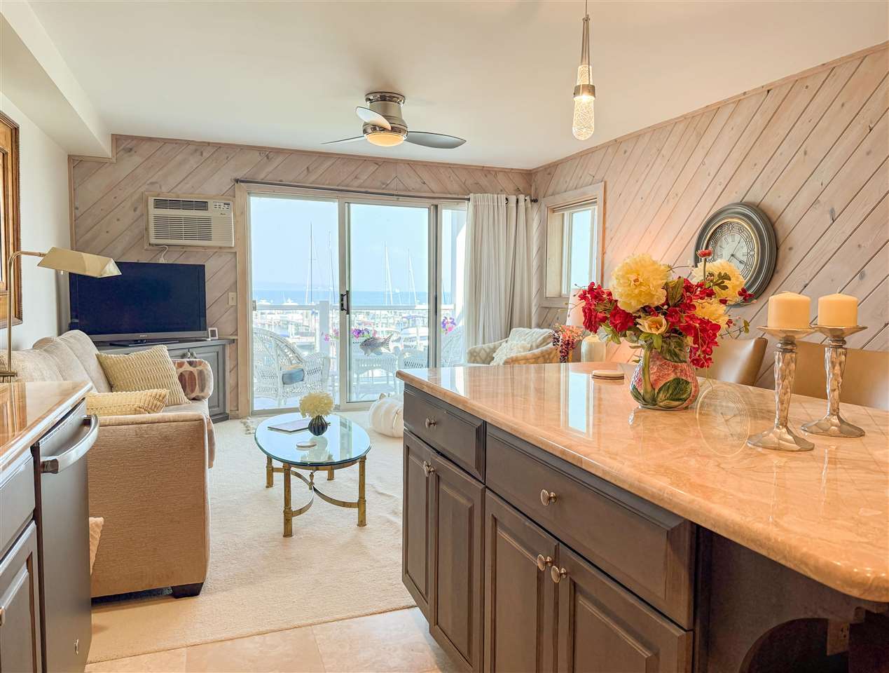 206 Ferry Avenue Unit: 44