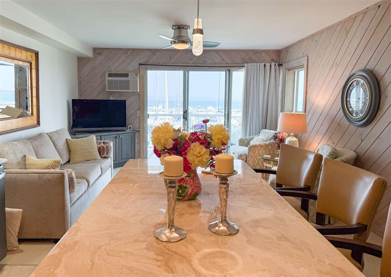 206 Ferry Avenue Unit: 44