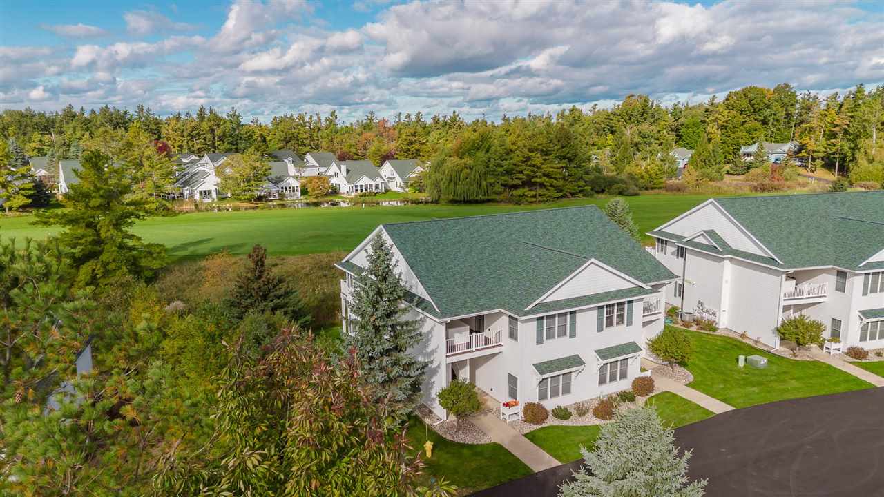 09495 - 15 Summerhouse Drive