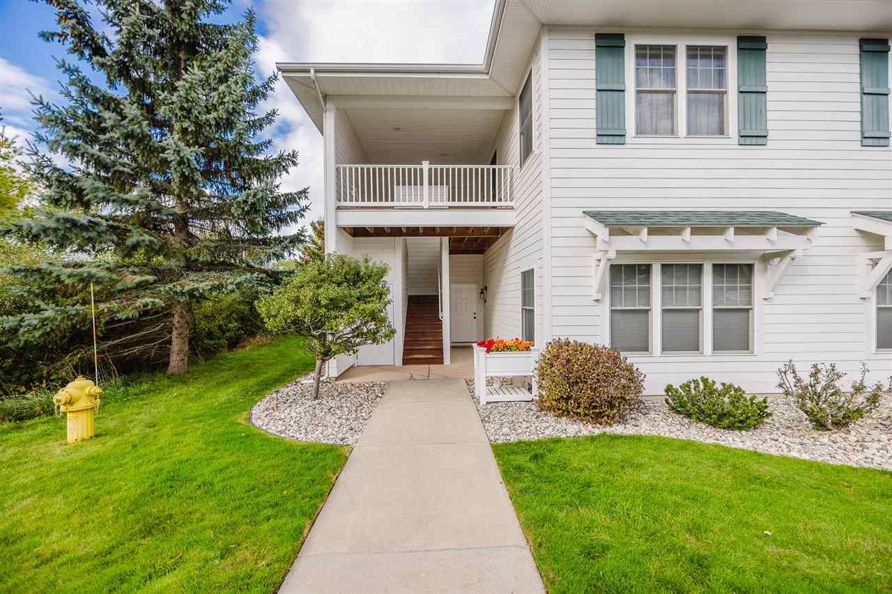 09495 - 15 Summerhouse Drive