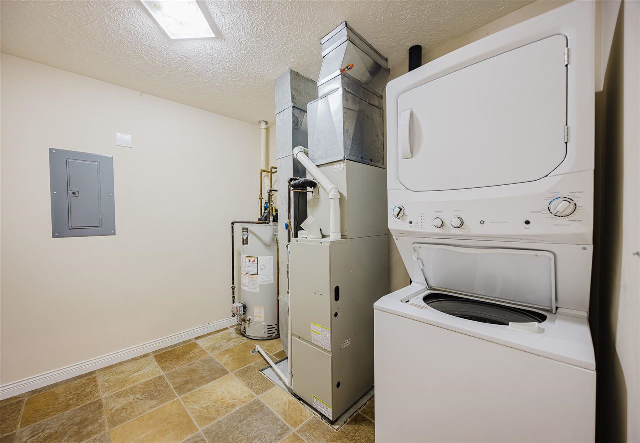 09495 - 15 Summerhouse Drive