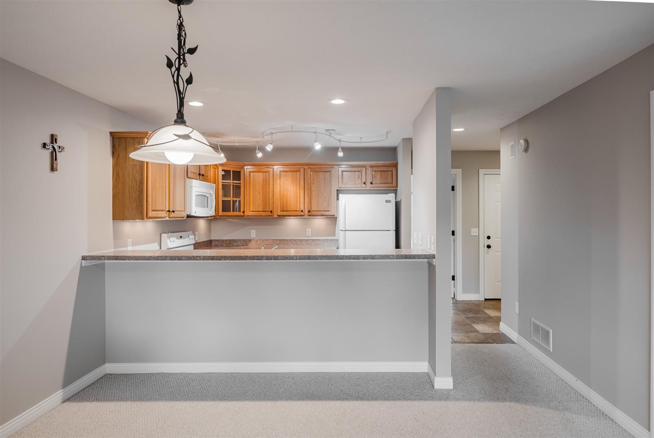 09495 - 15 Summerhouse Drive