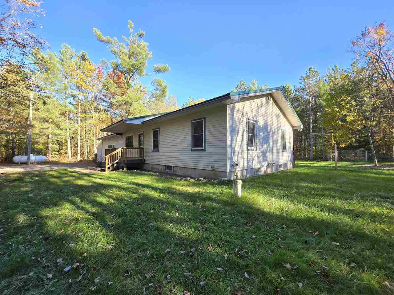 7840 Douglas Lake Road