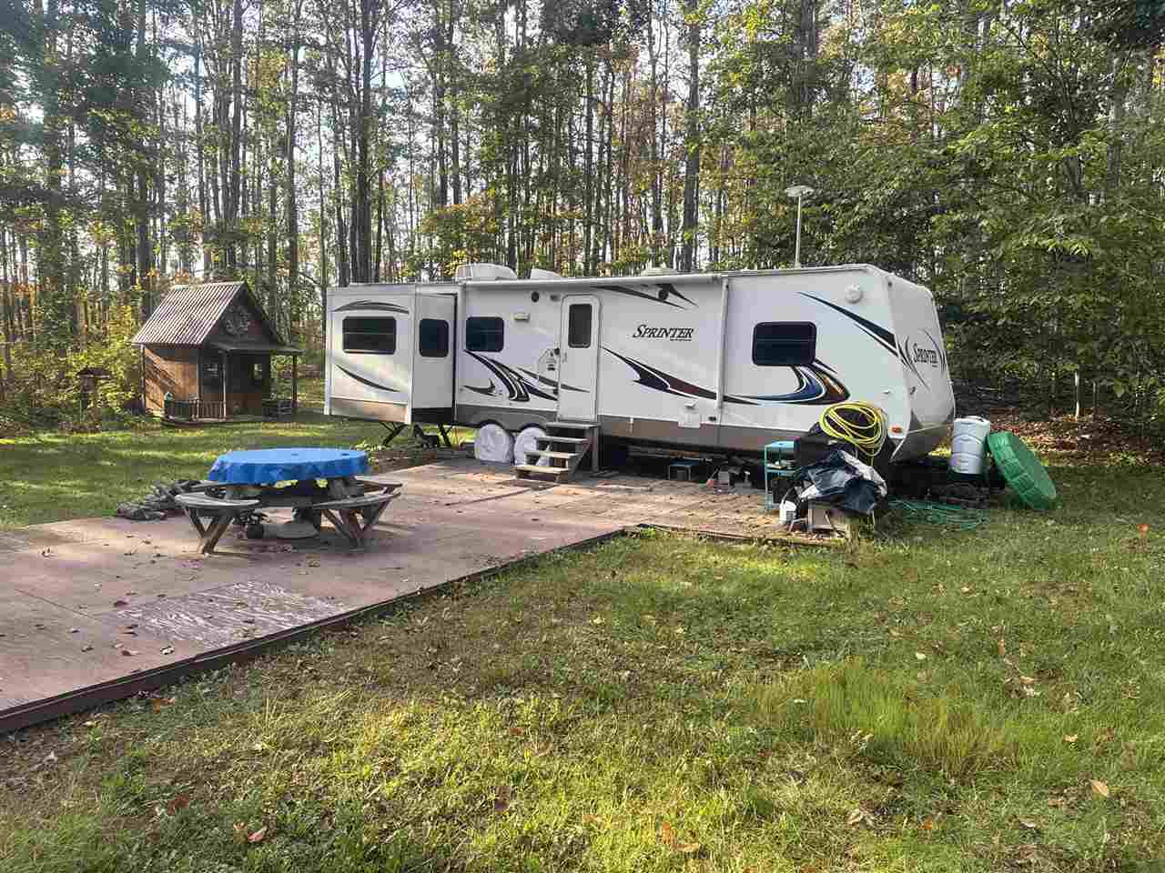 11283 White Ash Trail