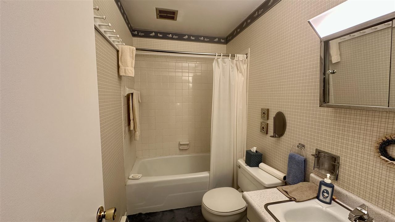 201 Meech Street Unit: # 16