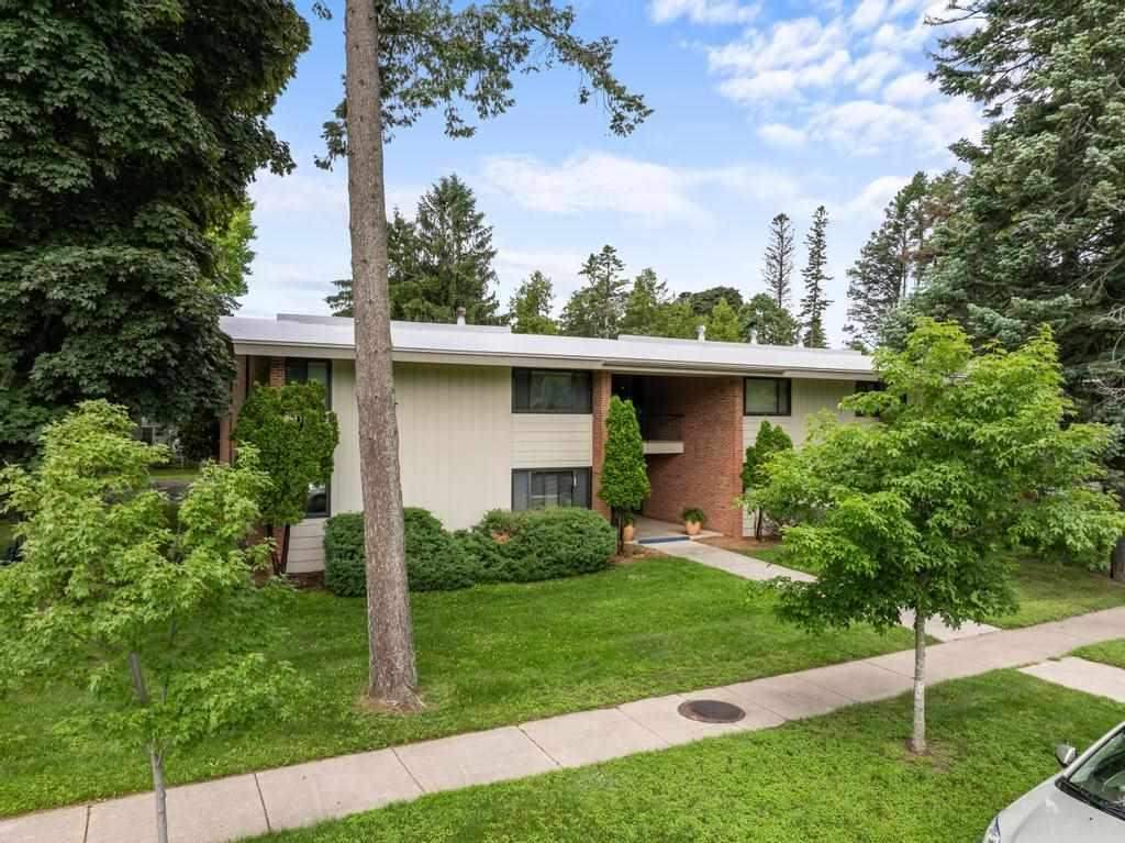 201 Meech Street Unit: # 16