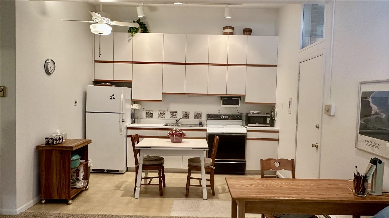 201 Meech Street Unit: # 16