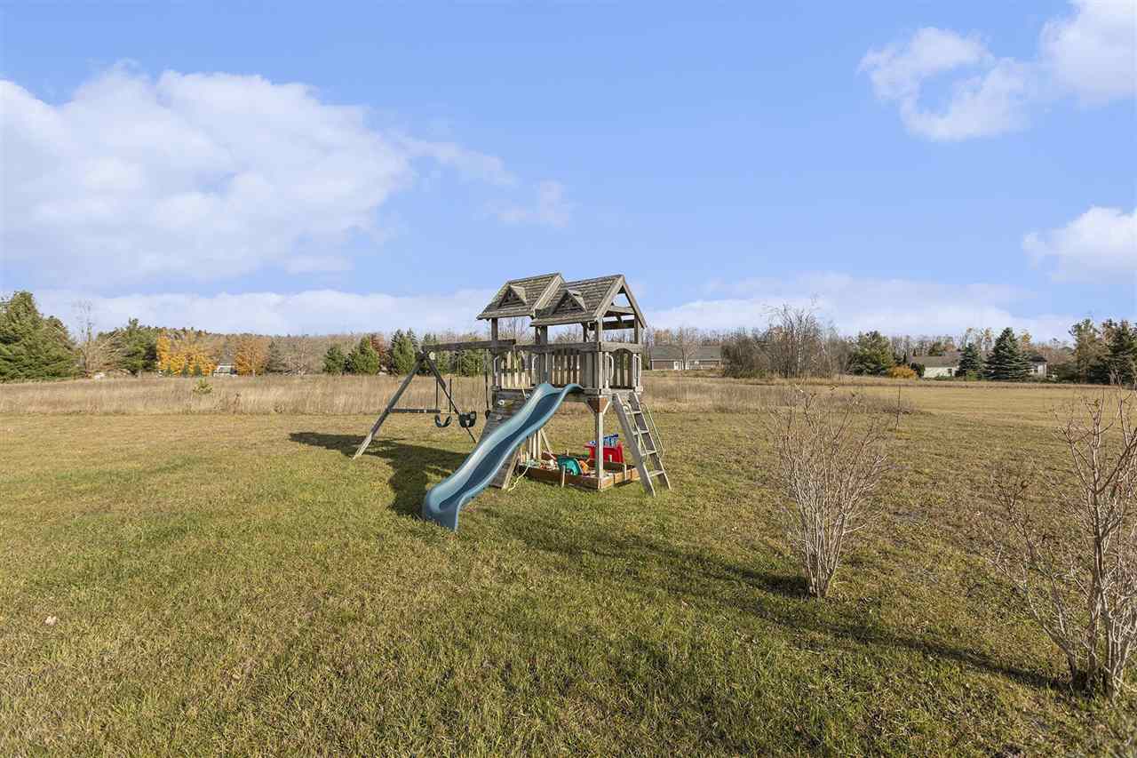 7645 Bay Meadow Drive