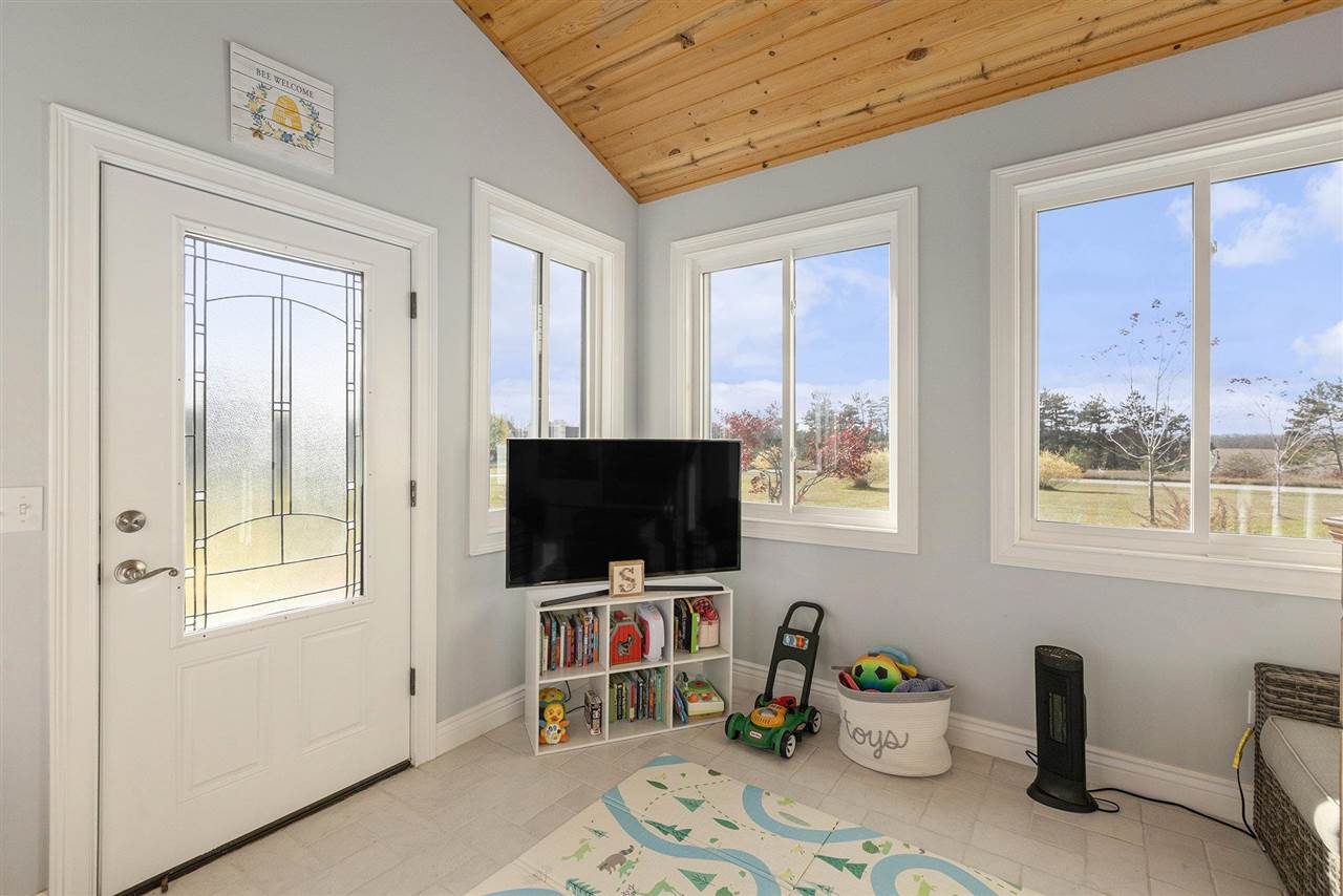 7645 Bay Meadow Drive