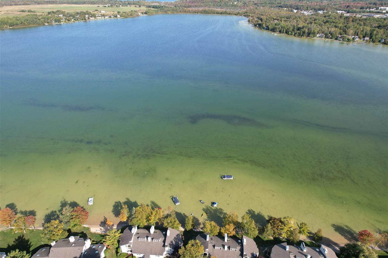 3440 Lakeside Dr. North Unit: 68