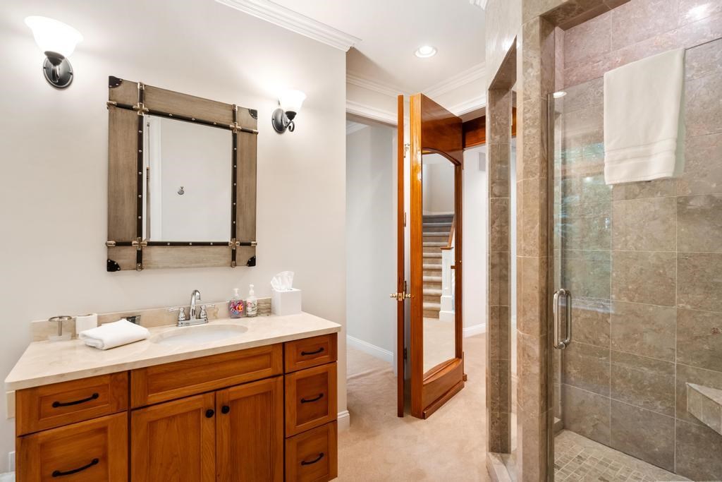 08521 Mount McSauba Road