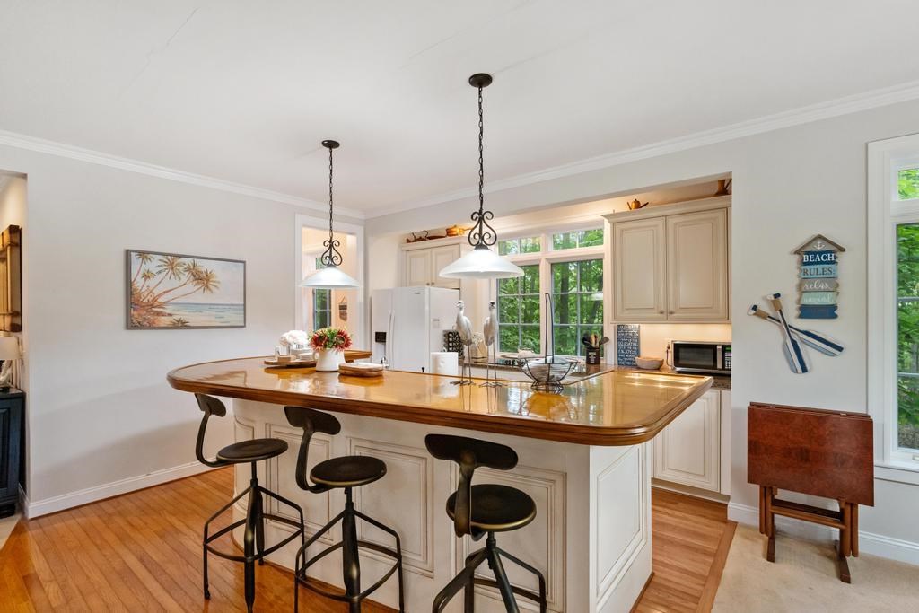 08521 Mount McSauba Road