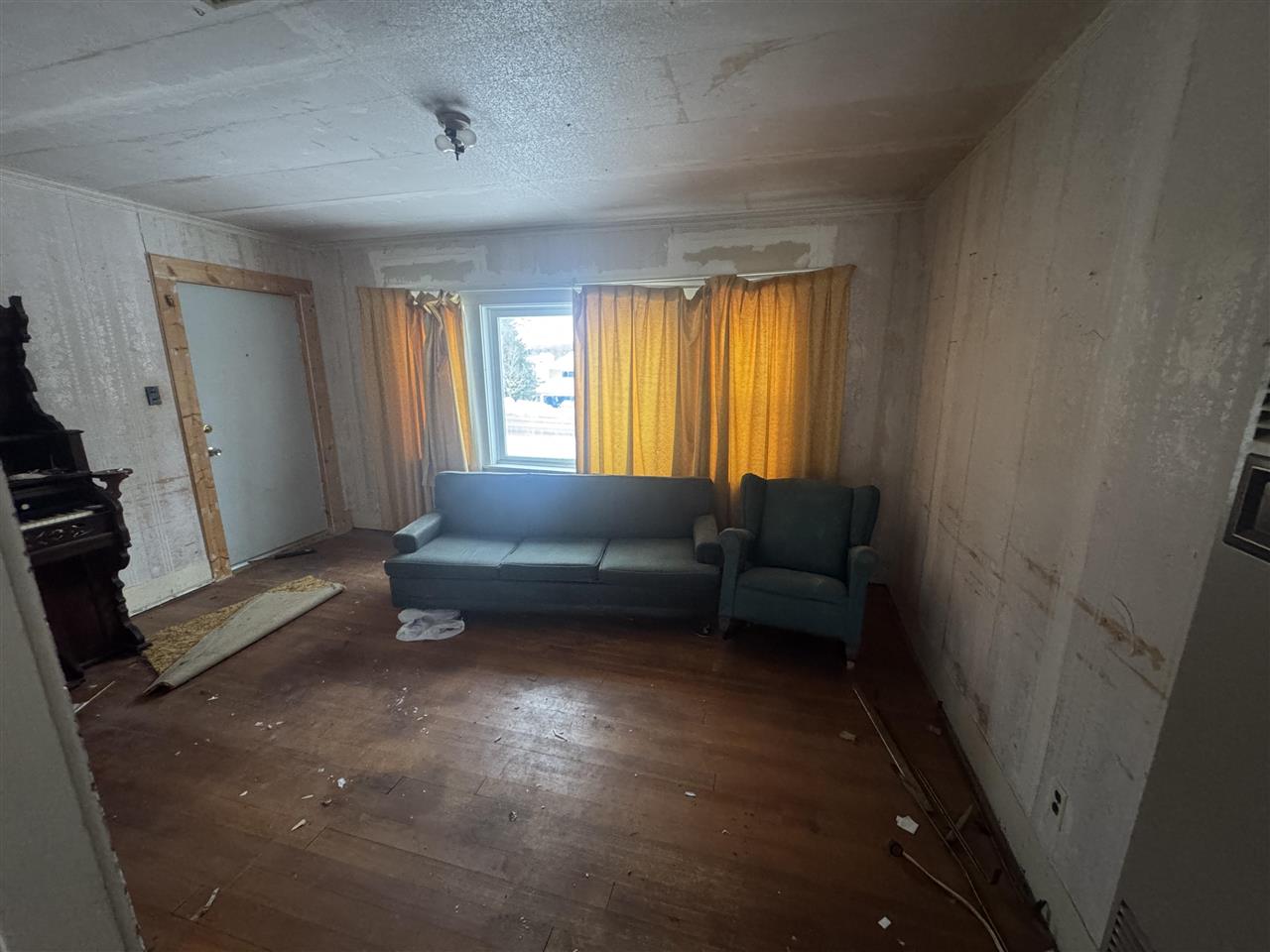 118 W Michigan Avenue