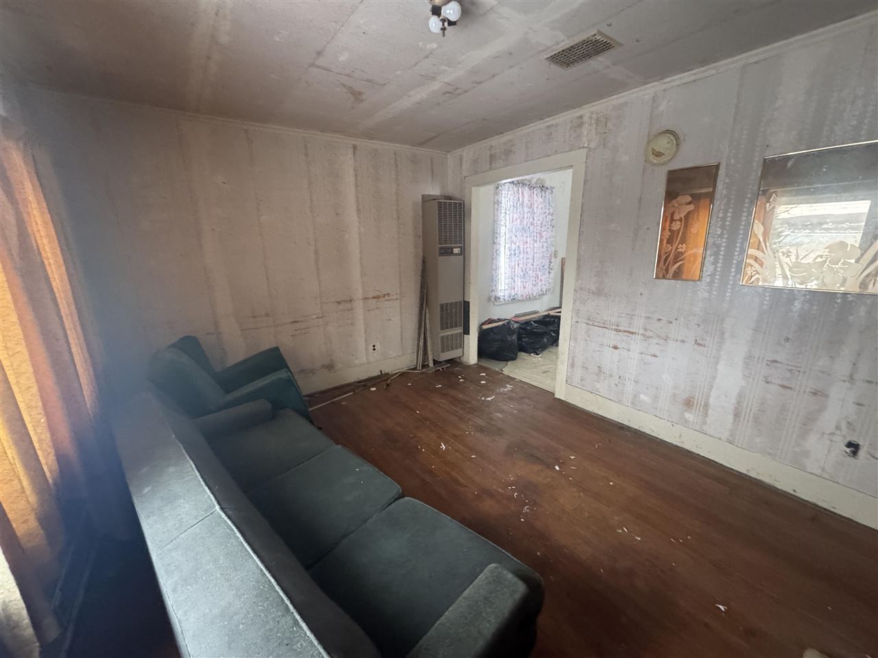 118 W Michigan Avenue