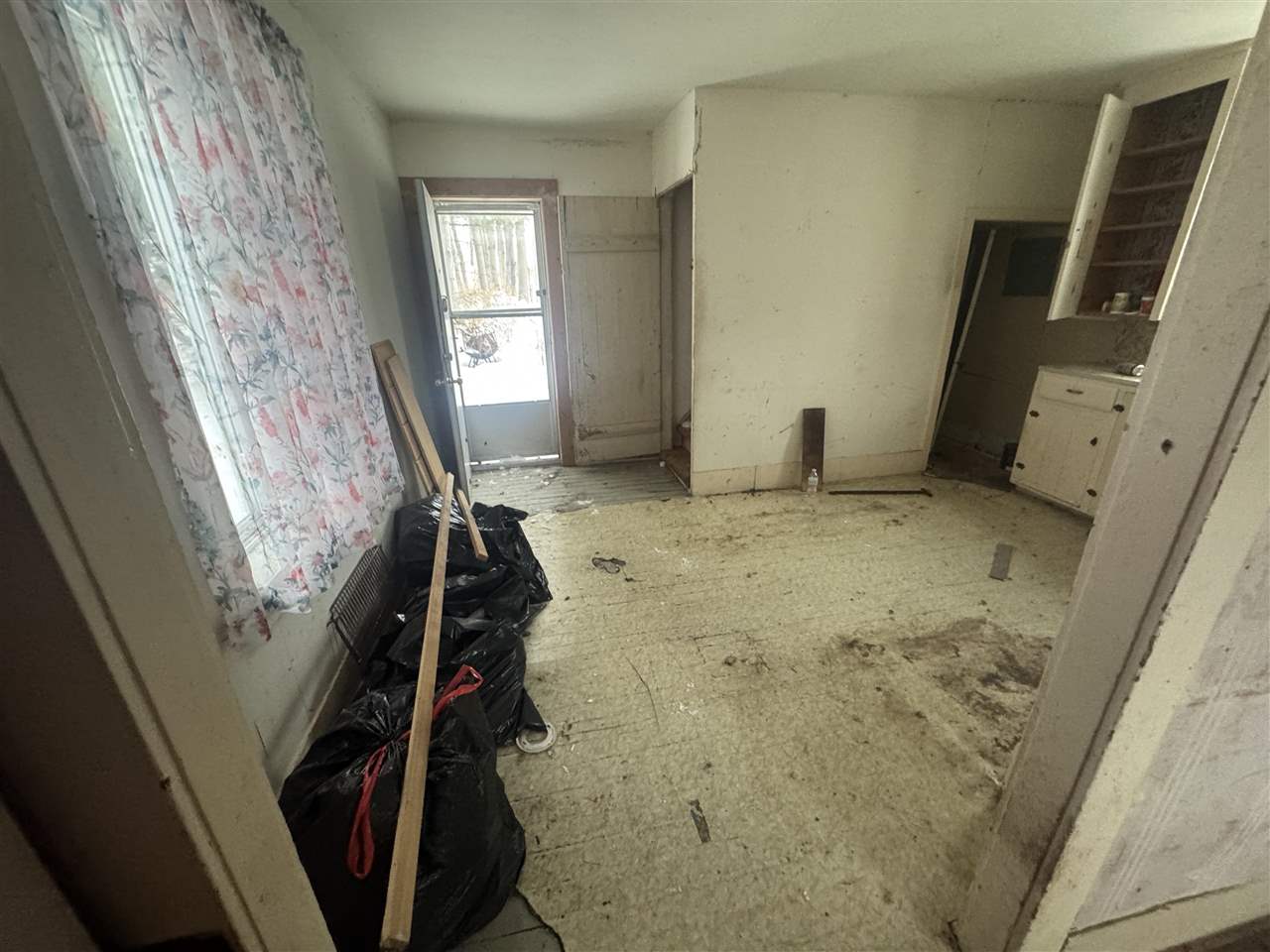 118 W Michigan Avenue