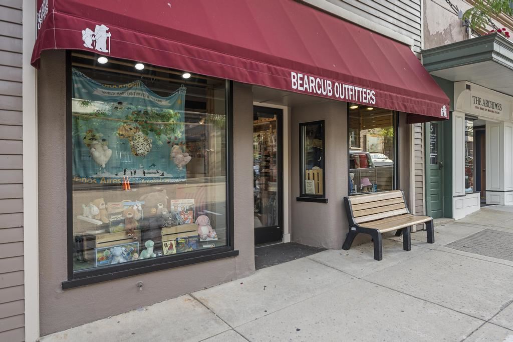 321 E Lake Street #1 East