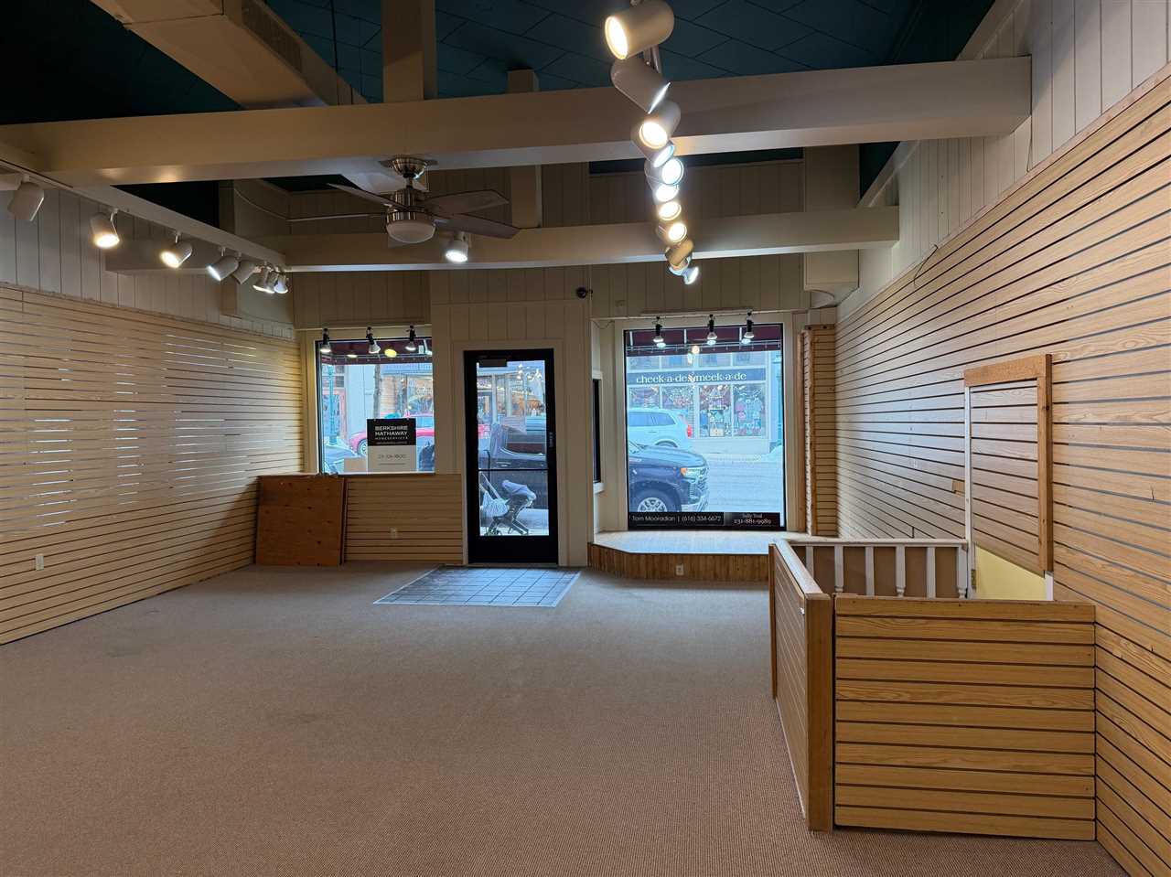 321 E Lake Street #1 East