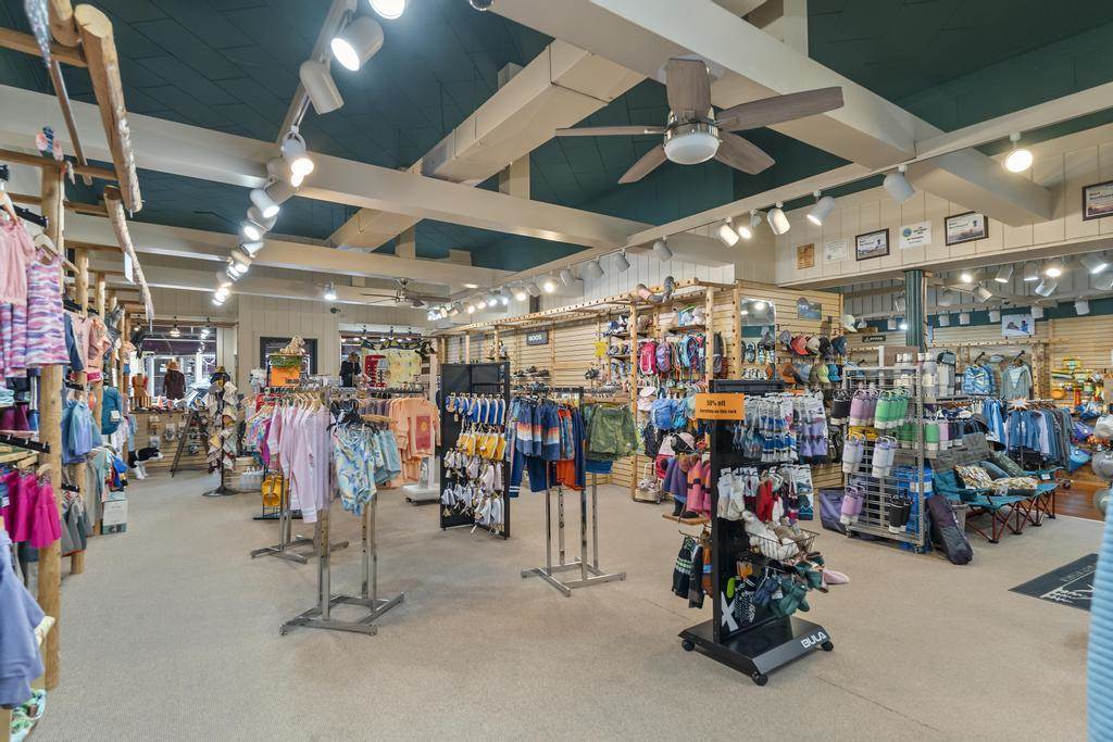 321 E Lake Street #1 East