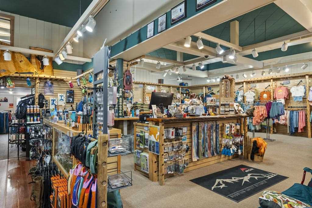 321 E Lake Street #2 West