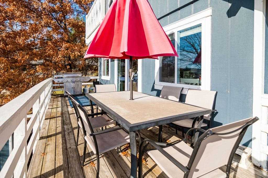 3333 Hill View