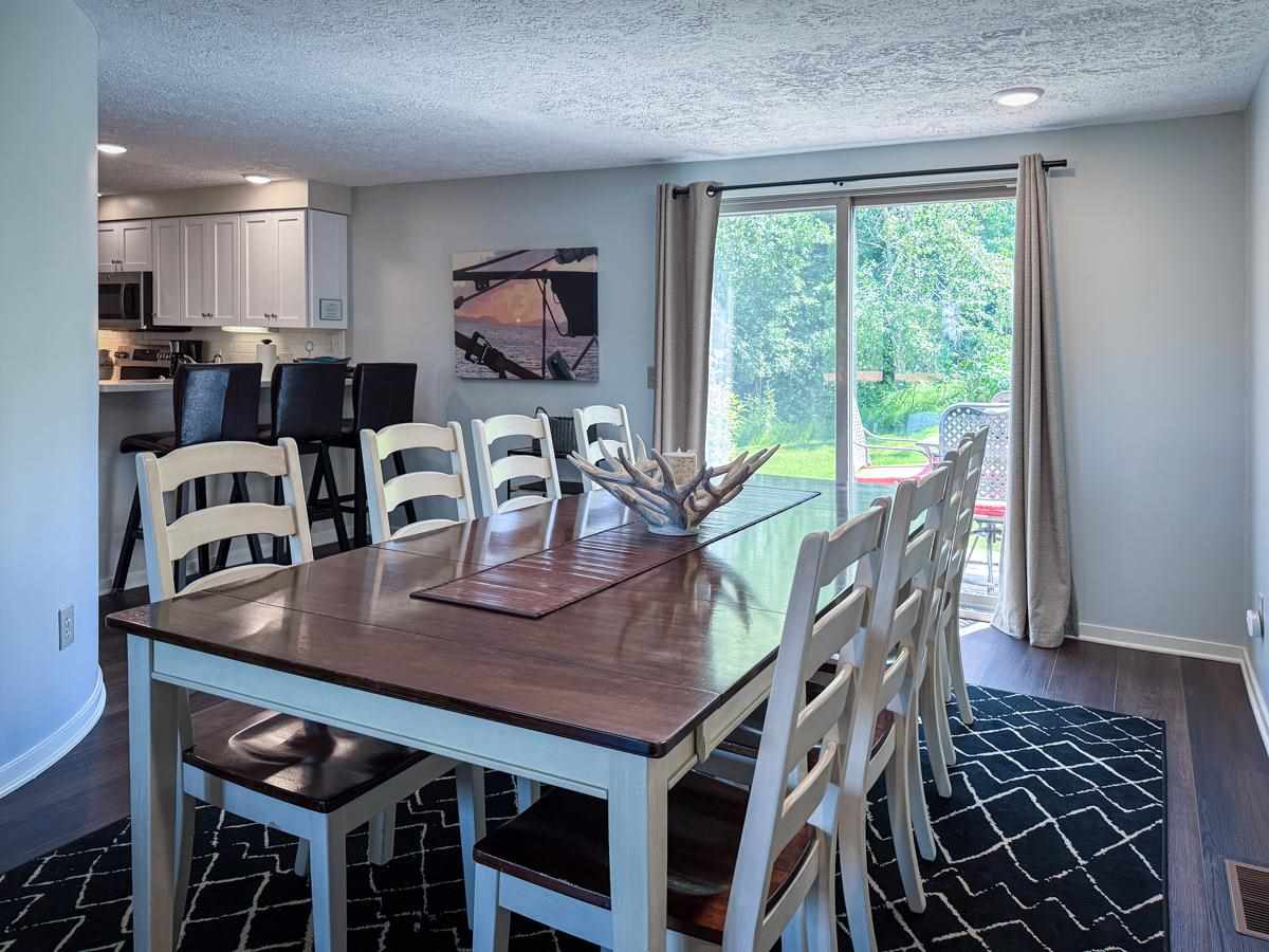 4749 S Pleasantview Road Unit: 4