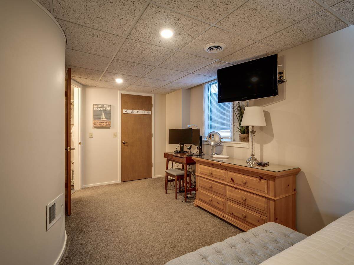 4749 S Pleasantview Road Unit: 4