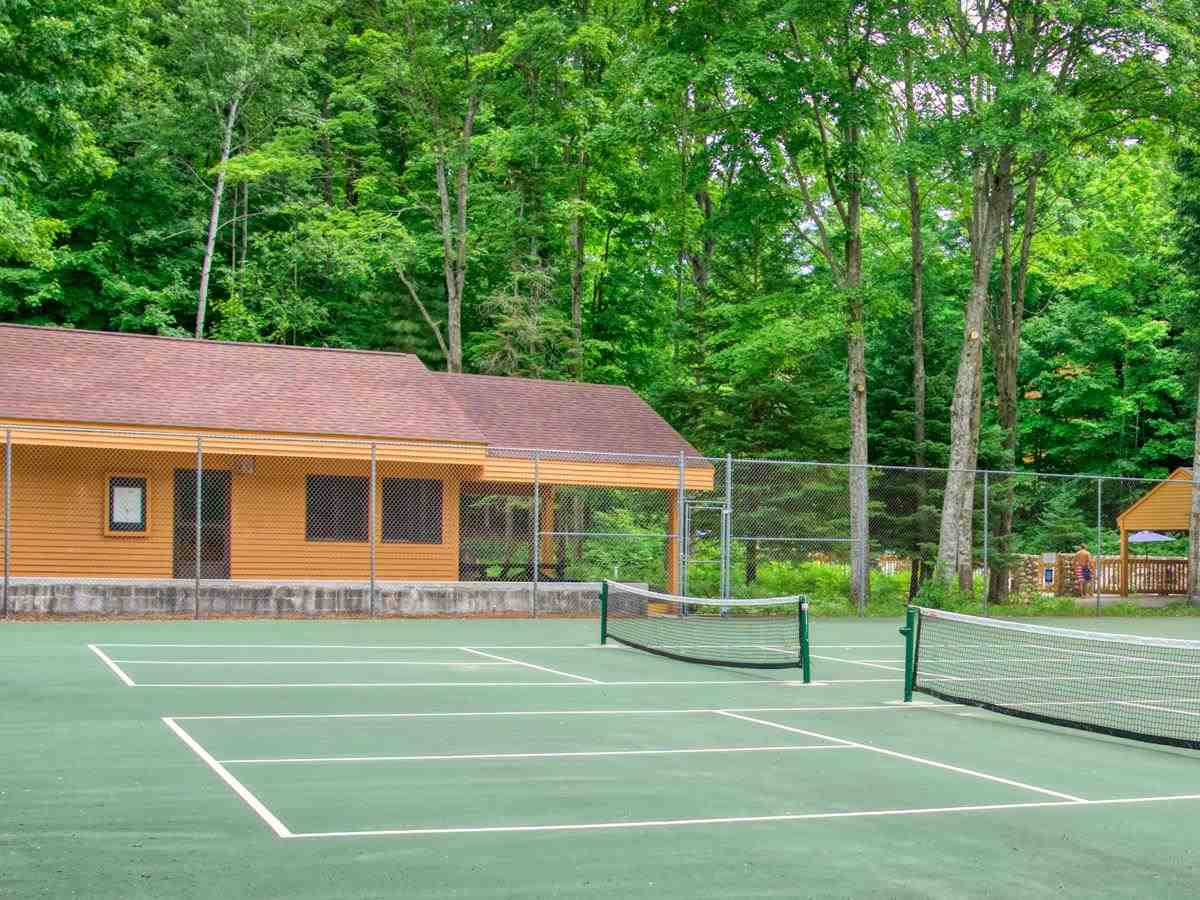 4749 S Pleasantview Road Unit: 4