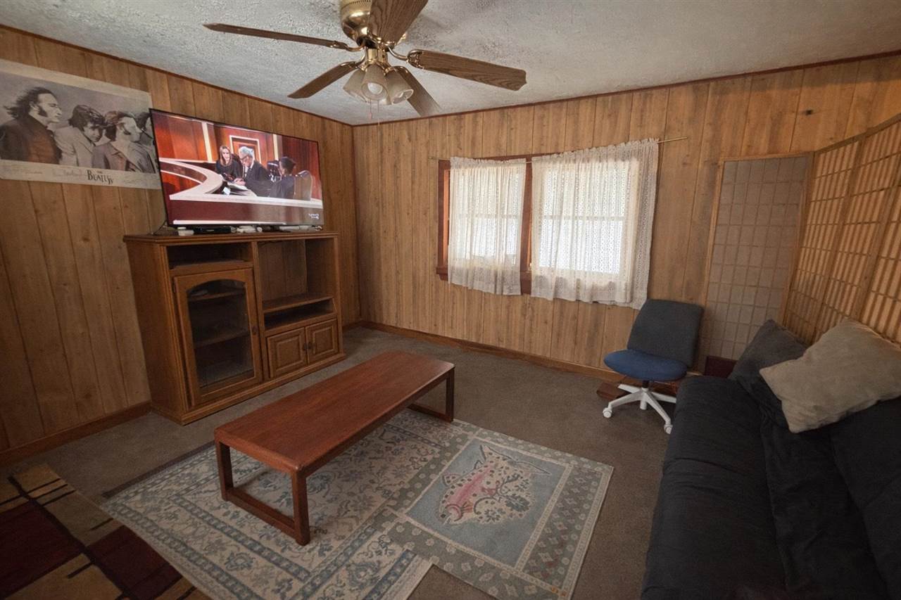10377 Wheeling Road