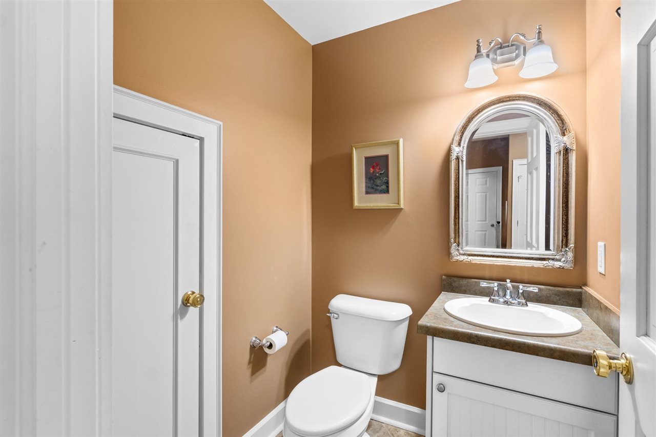 2286 Pinecrest