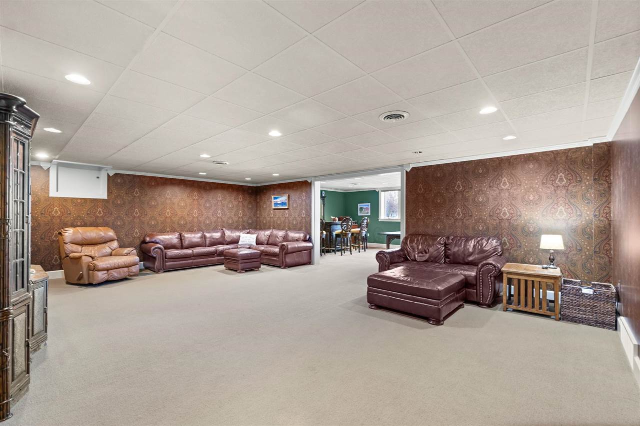2286 Pinecrest