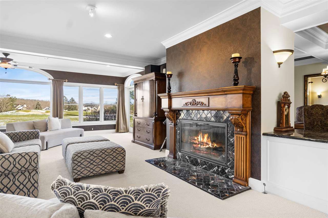 2286 Pinecrest
