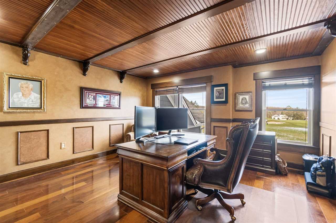 2286 Pinecrest