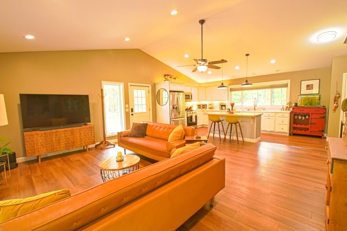 5441 Valley Road